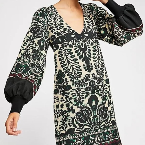 Free People 'Music And Lyrics' knit sweater dress with V neckline - Picture 6 of 8